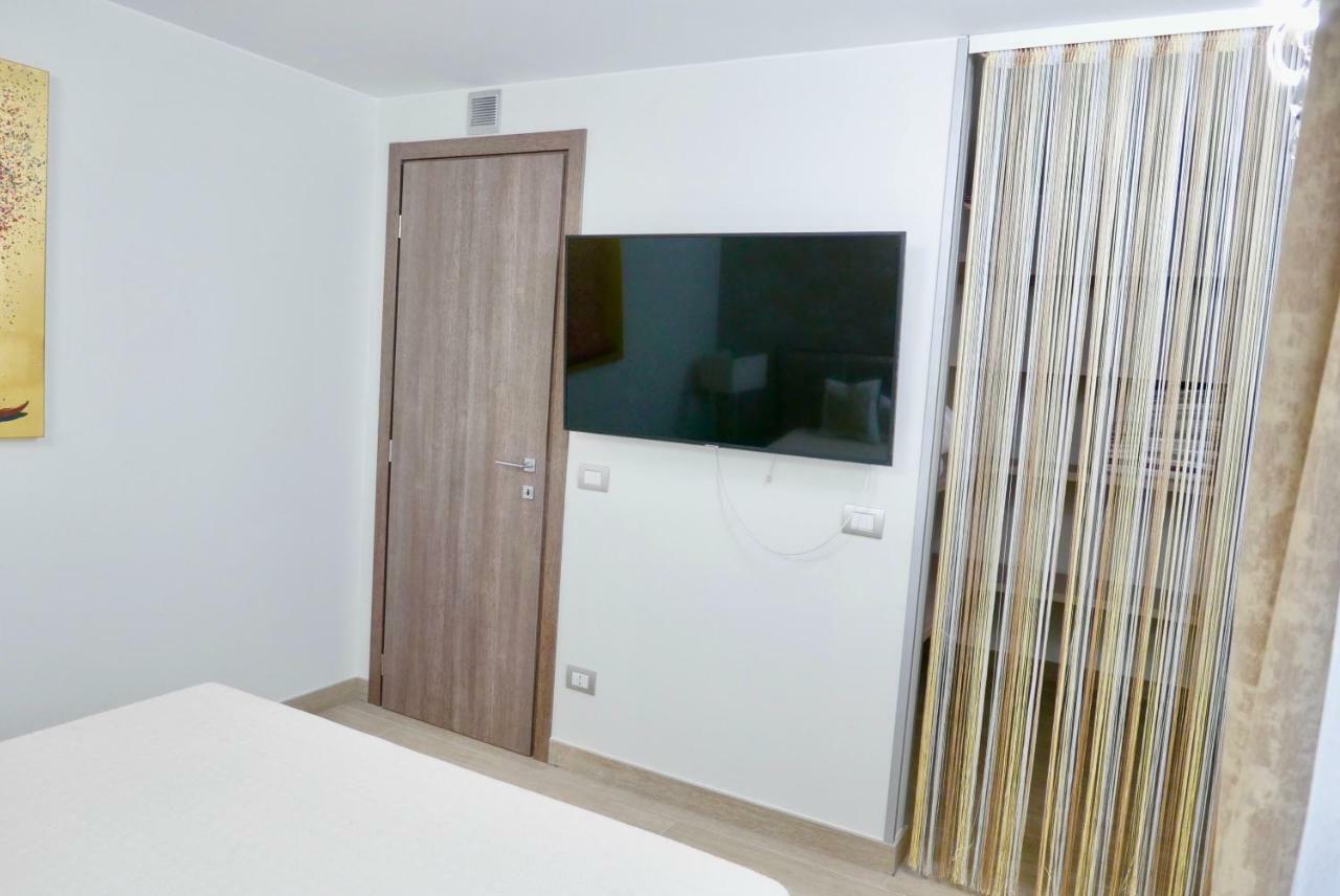 Phoenix Garda Hills سيرمِيوني المظهر الخارجي الصورة